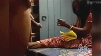 Flashing to Indian female a huge cock video