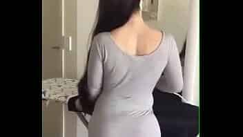 Beautiful hot & sexy Dubai girl video